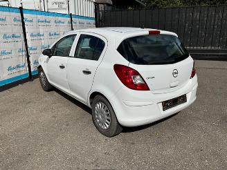 Opel Corsa 1.2 Selection picture 4
