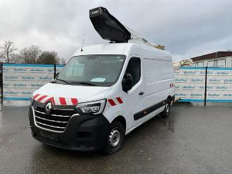Unfallwagen Renault Master 2.3 Hoogwerker 2022/4