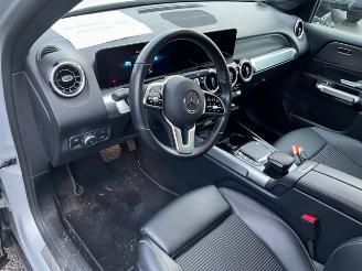 Mercedes GLB  picture 5