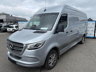 skadebil bedrijf Mercedes Sprinter 317 L3H2 Automaat 3.5t Trekhaakvoorber. | LED | Dubbele Schuifdeur | Camera | Rijdbaar | BPM Vrij! 2024/11