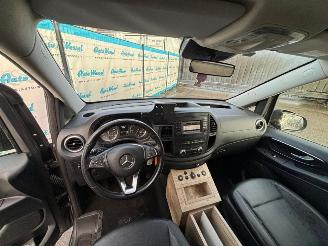 Mercedes Vito Tourer Lijkentransport picture 24