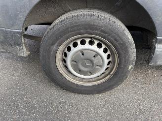 Mercedes Sprinter 211 CDI FWD L2 (910.623) picture 11