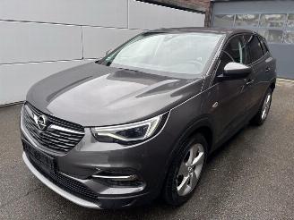 Vaurioauto  passenger cars Opel Grandland X Elegance Plug-in-Hybrid 4 300PK 2022/1