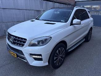 occasion passenger cars Mercedes M-klasse 250 BlueTEC AMG Panoramadak 2013/2
