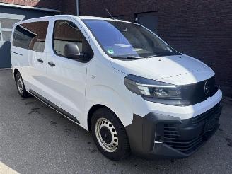 voitures fourgonnettes/vécules utilitaires Opel Vivaro L2 2.0 cdti (106kW) Dubbelcabine 5P 2024/8