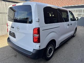 Opel Vivaro L2 2.0 cdti (106kW) Dubbelcabine 5P picture 2