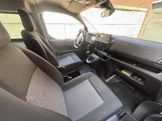 Opel Vivaro L2 2.0 cdti (106kW) Dubbelcabine 5P picture 13