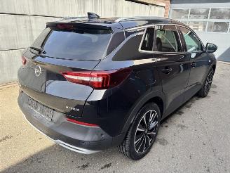 Opel Grandland X Ultimate Plug-in-Hybrid picture 3