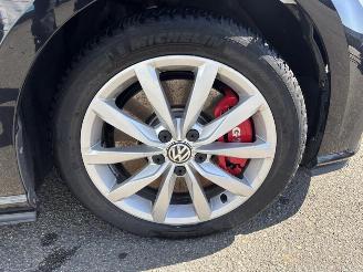Volkswagen Golf GTI Performance DSG picture 10
