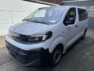 Gebrauchtwagen Van Opel Vivaro Basis M (L2) Dubbele Cabine Comfort 2.0 BlueHDi 2024/6