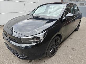 Unfallwagen Opel Corsa GS.1.2 Direct Injection Turbo 74 kW(100 PS)48V Hybrid.6-Gang-Doppelkupplungsgetriebe(eDCT) 2025/3