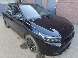 Opel Corsa GS Hybrid 1.2 Turbo (107kW) Matrix LED ACC picture 4