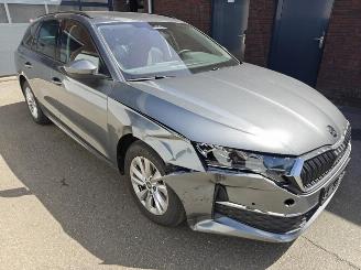 Skoda Octavia Combi 1.5 TSI mHEV 110 kW Ambition picture 4