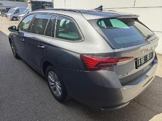 Skoda Octavia Combi 1.5 TSI mHEV 110 kW Ambition picture 2