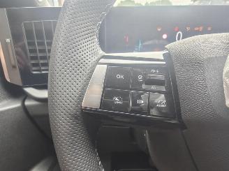 Opel Astra Sports Tourer GS 1.2 (96kW) picture 24