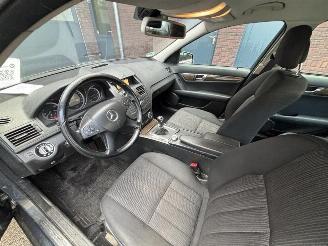Mercedes C-klasse 200 CDI BlueEFFICIENCY picture 12
