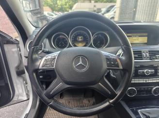 Mercedes C-klasse 200 C 200 T CDI BlueEfficiency picture 10
