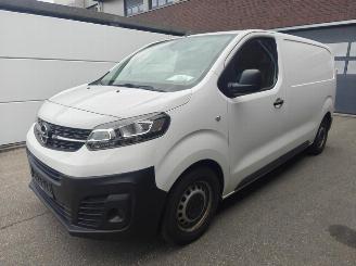 damaged commercial vehicles Opel Vivaro Edition M (L2) 1.5 Klima | Tempo 2021/12