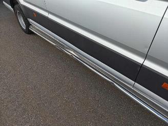 Volkswagen Crafter 35 2.0 TDI L5H4 Trendline picture 10