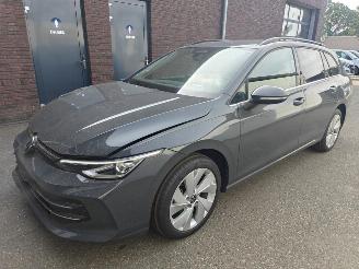  Volkswagen Golf 1.5 eTSI 110 kW Style DSG 2025/11