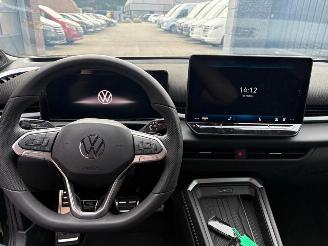 Volkswagen T-Roc 1.5 eTSI 110 kW R-Line picture 13