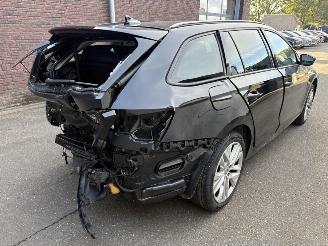 Skoda Octavia Combi 2.0 TDI 110 kW Tour picture 3