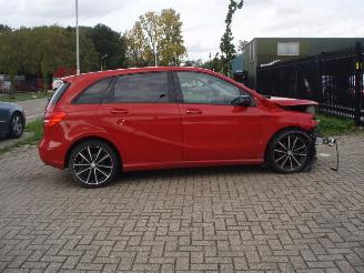 Mercedes B-klasse B-180 CDI picture 2