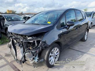 Vrakbiler auto Opel Meriva Meriva, MPV, 2010 / 2017 1.4 Turbo 16V ecoFLEX 2015/12