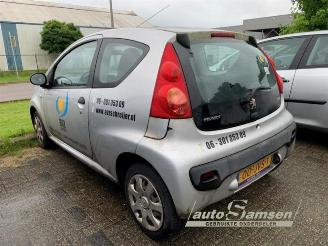 Peugeot 107 107, Hatchback, 2005 / 2014 1.0 12V picture 4