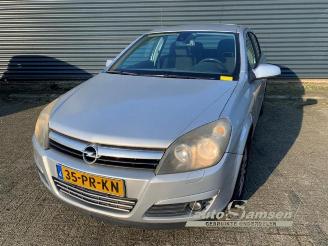 Uttjänta bilar auto Opel Astra Astra H (L48), Hatchback 5-drs, 2004 / 2014 1.6 16V Twinport 2004/10
