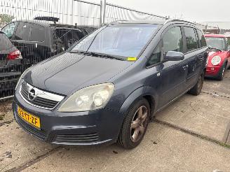 Auto incidentate Opel Zafira  2007/1