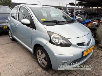 Purkuautot passenger cars Toyota Aygo Aygo (B10), Hatchback, 2005 / 2014 1.0 12V VVT-i 2006/10
