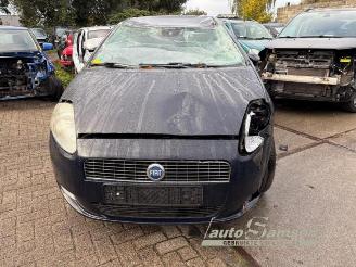 Fiat Grande Punto Grande Punto (199), Hatchback, 2005 1.2 picture 2