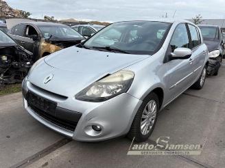 Uttjänta bilar auto Renault Clio Clio III (BR/CR), Hatchback, 2005 / 2014 1.2 16V Tce 2010/2