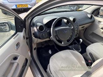 Ford Fiesta Fiesta 5 (JD/JH), Hatchback, 2001 / 2009 1.4 16V picture 5