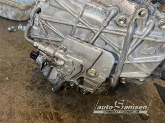 Toyota Yaris Yaris III (P13), Hatchback, 2010 / 2020 1.5 16V Hybrid picture 18