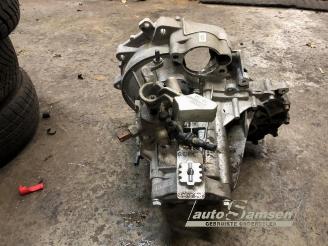 Volkswagen Up! Up! (121), Hatchback, 2011 1.0 12V 60 picture 28