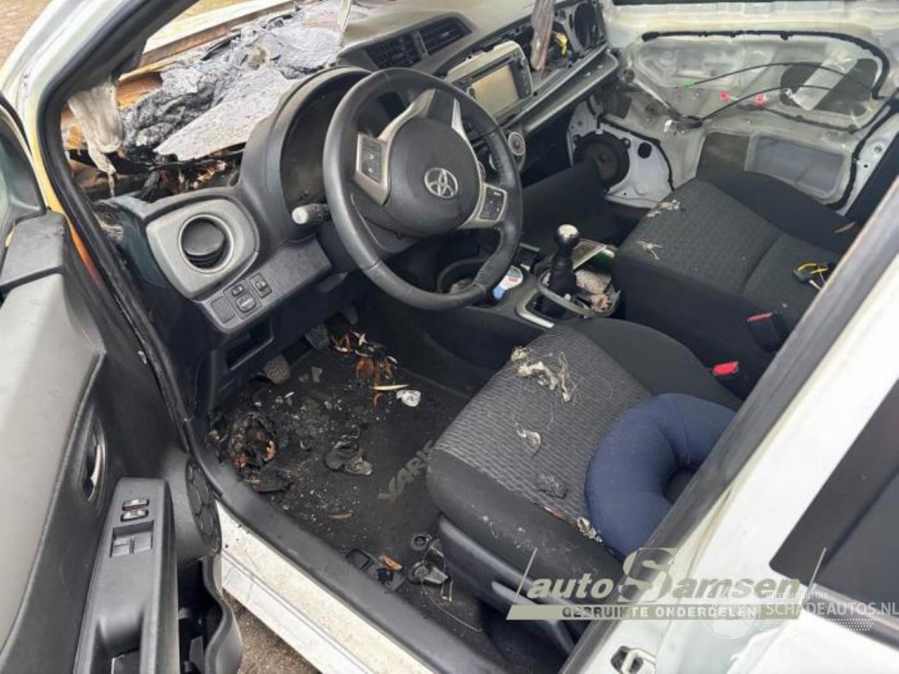 Toyota Yaris Yaris III (P13), Hatchback, 2010 / 2020 1.0 12V VVT-i