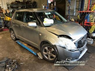 Démontage voiture Suzuki Swift Swift (ZA/ZC/ZD1/2/3/9), Hatchback, 2005 / 2011 1.3 VVT 16V 2006/4