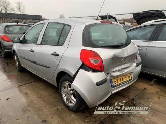 Renault Clio Clio III (BR/CR), Hatchback, 2005 / 2014 1.2 16V TCe 100 picture 6