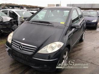 Vrakbiler auto Mercedes A-klasse A (W169), Hatchback, 2004 / 2012 1.5 A-150 5-Drs. 2008/4