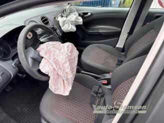 Seat Ibiza Ibiza IV (6J5), Hatchback 5-drs, 2008 / 2017 1.2 12V picture 5