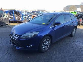 Avarii autoturisme Ford Focus  2014/8