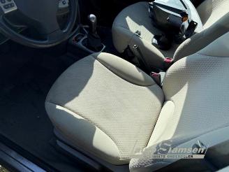 Nissan Note Note (E11), MPV, 2006 / 2013 1.6 16V picture 6