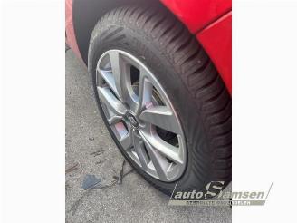 Renault Clio Clio IV (5R), Hatchback 5-drs, 2012 / 2021 0.9 Energy TCE 90 12V picture 25