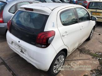 Peugeot 108 108, Hatchback, 2014 1.0 12V VVT-i picture 4