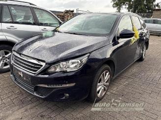disassembly passenger cars Peugeot 308 308 SW (L4/L9/LC/LJ/LR), Combi 5-drs, 2014 / 2021 1.6 BlueHDi 120 2015/8