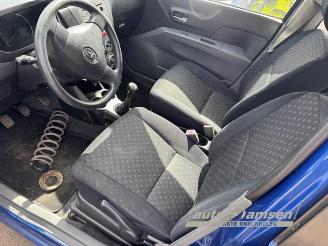 Daihatsu Cuore Cuore (L251/271/276), Hatchback, 2003 1.0 12V DVVT picture 16