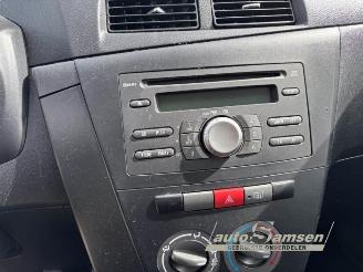 Daihatsu Cuore Cuore (L251/271/276), Hatchback, 2003 1.0 12V DVVT picture 17