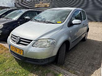 Coche accidentado Volkswagen Fox Fox (5Z) Hatchback 2005 / 2012 - 1.2 Hatchback  Benzine 1.198cc 40kW (54pk) FWD 2005-04/2011-07 (5Z) BMD 2008/4